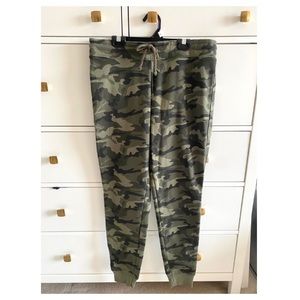 George Women’s Fleece Camouflage jogger